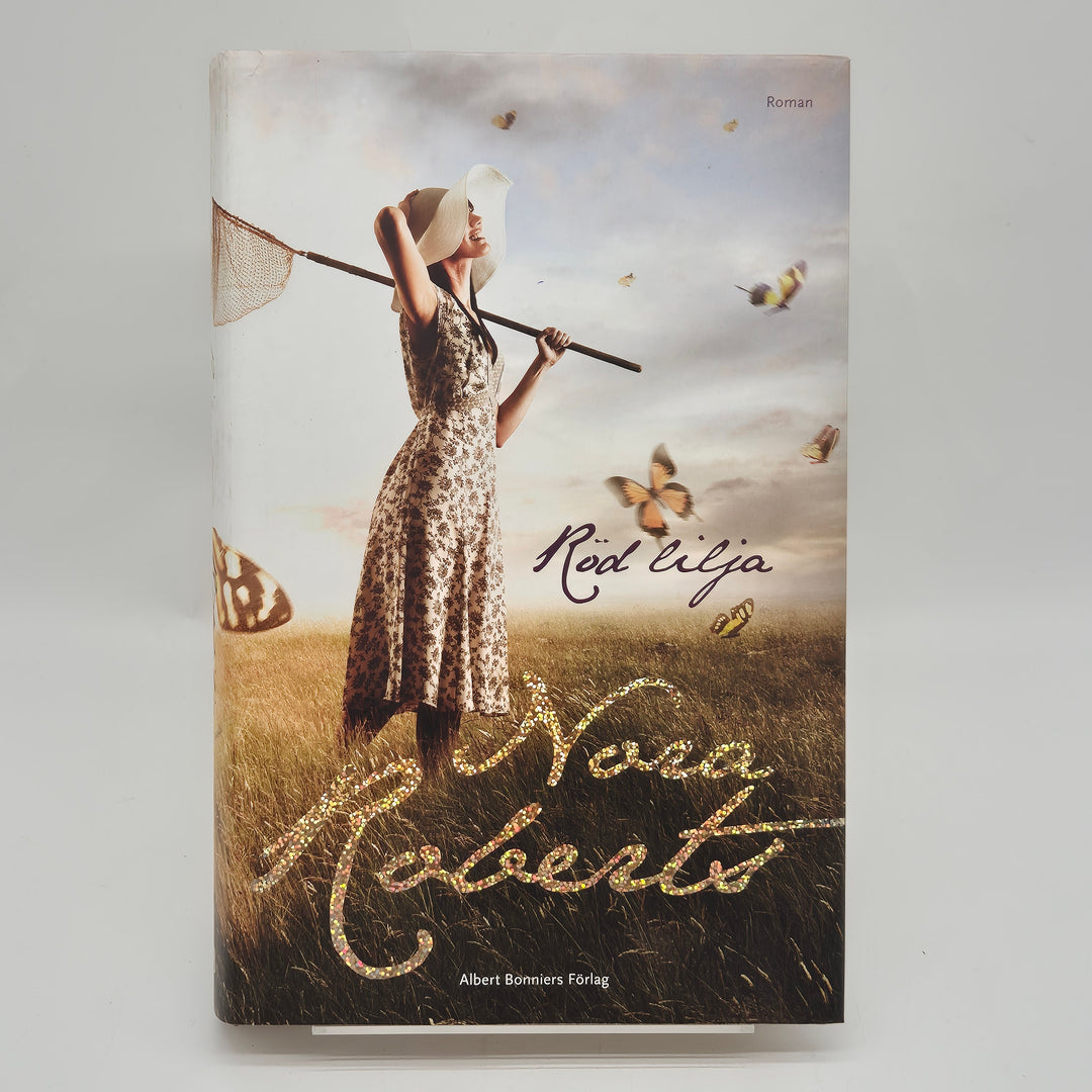 Nora Roberts Bok Röd Lilja Begagnad