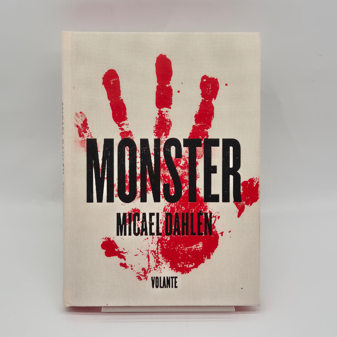 Monster av Micael Dahlén begagnad bok