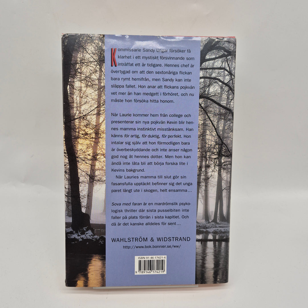 Begagnad Spännande Thrillerbok av Claire Jacobs
