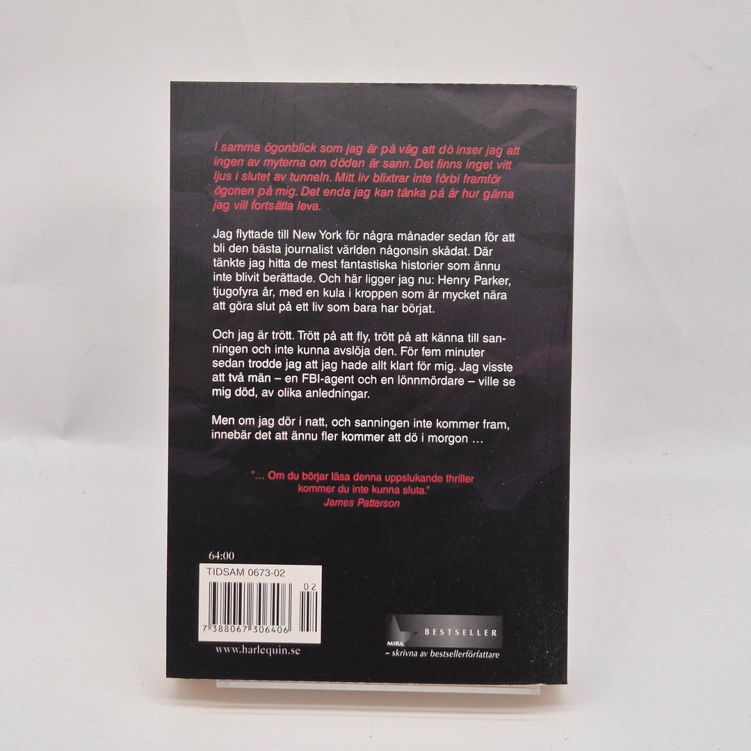 Packande Thrillerbok "Jagad" av Jason Pinter