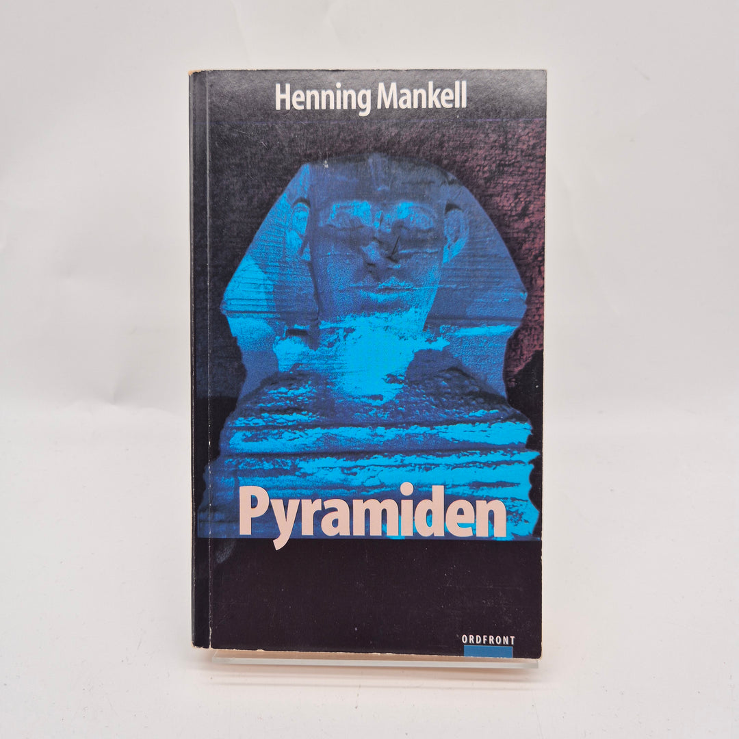 Henning Mankells klassiska deckarbok Pyramiden