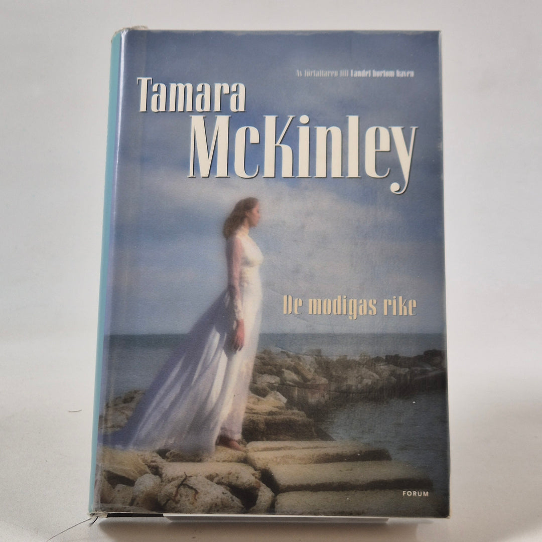Roman De modigas rike av Tamara McKinley