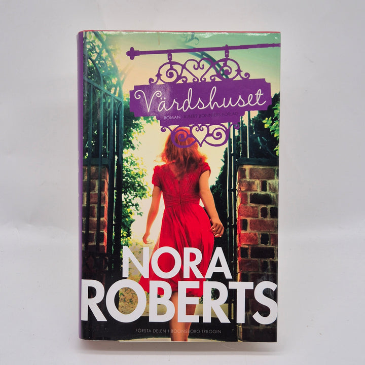 Värdshuset av Nora Roberts i Gott Skick