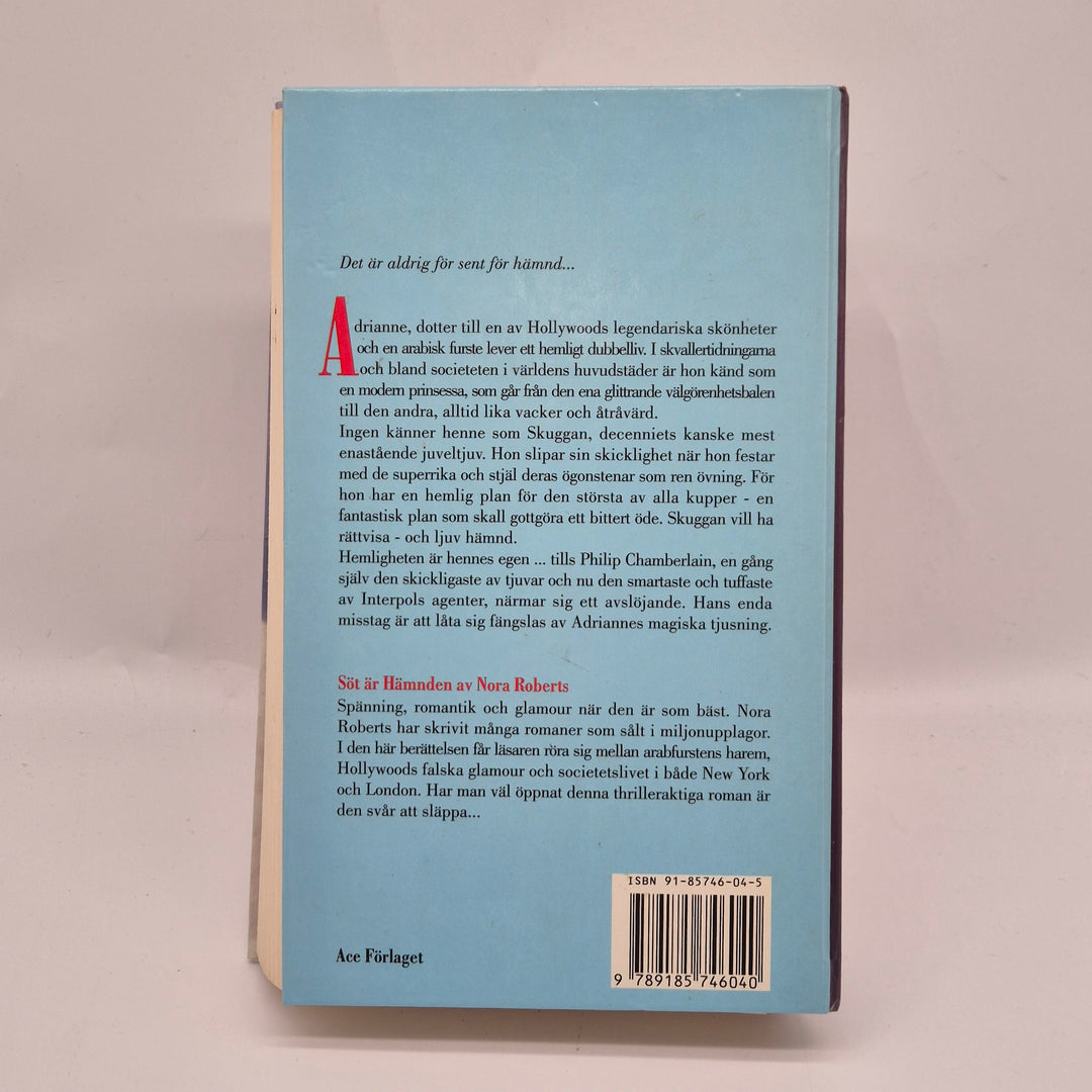 Nora Roberts Roman Söt Är Hämnden