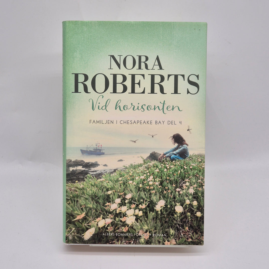 Nora Roberts Vid horisonten Bok Begagnad