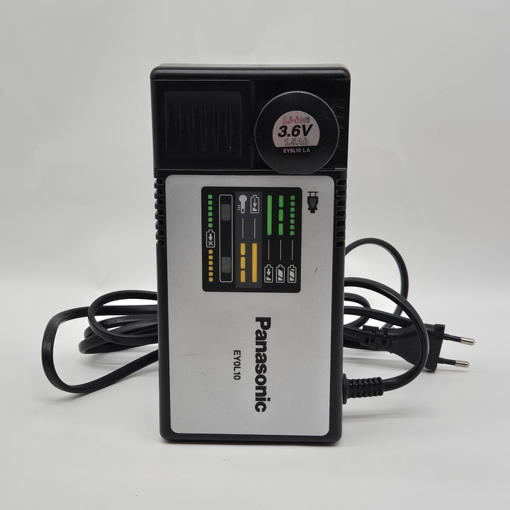 Panasonic Batteriladdare EY0L10 Kompakt Design