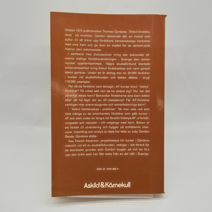 Aktivt föräldraskap i praktiken, retro bok