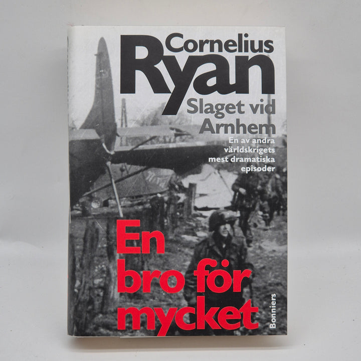 Retro bok En bro för mycket Cornelius Ryan