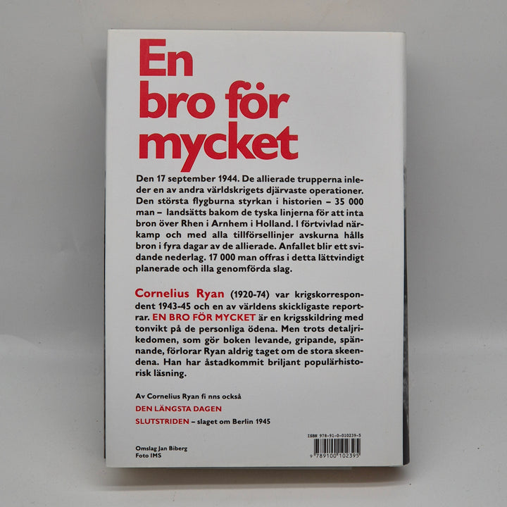 Retro bok En bro för mycket Cornelius Ryan