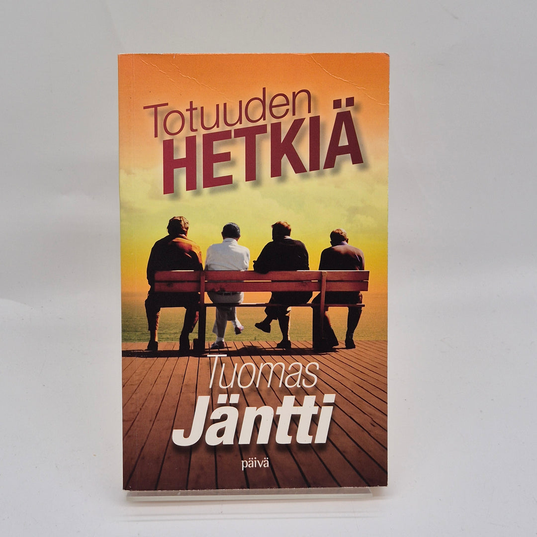 Begagnad bok Totuuden hetkiä av Päivä