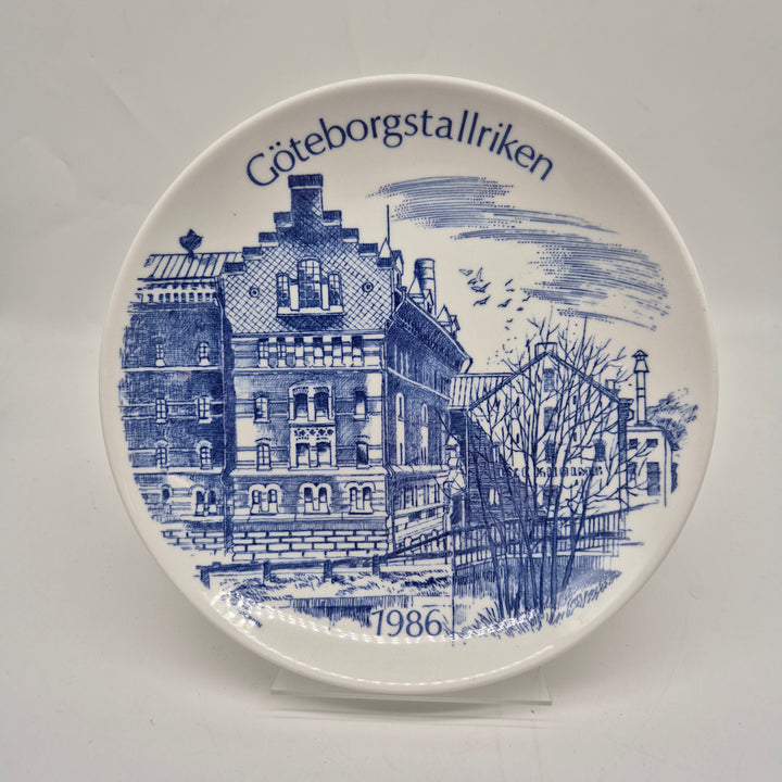 Göteborgsretro tallrik från 1986 av keramik