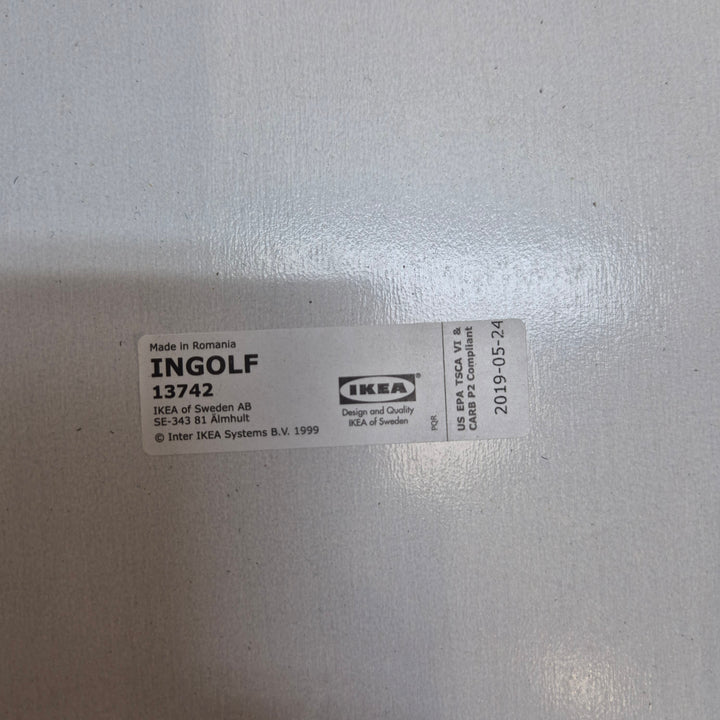 Vita IKEA stolar med blå dynor/4 st