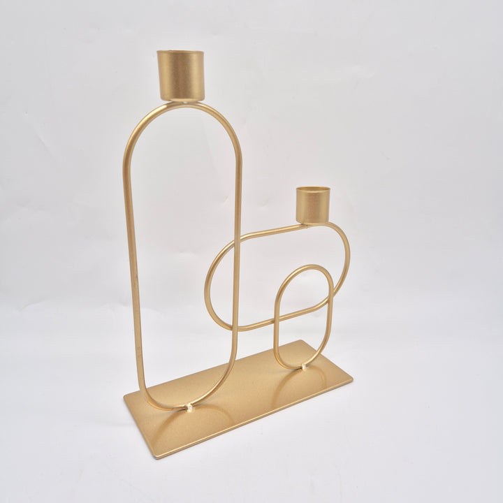 Elegant modern ljusstake metall JYSK guldfinish