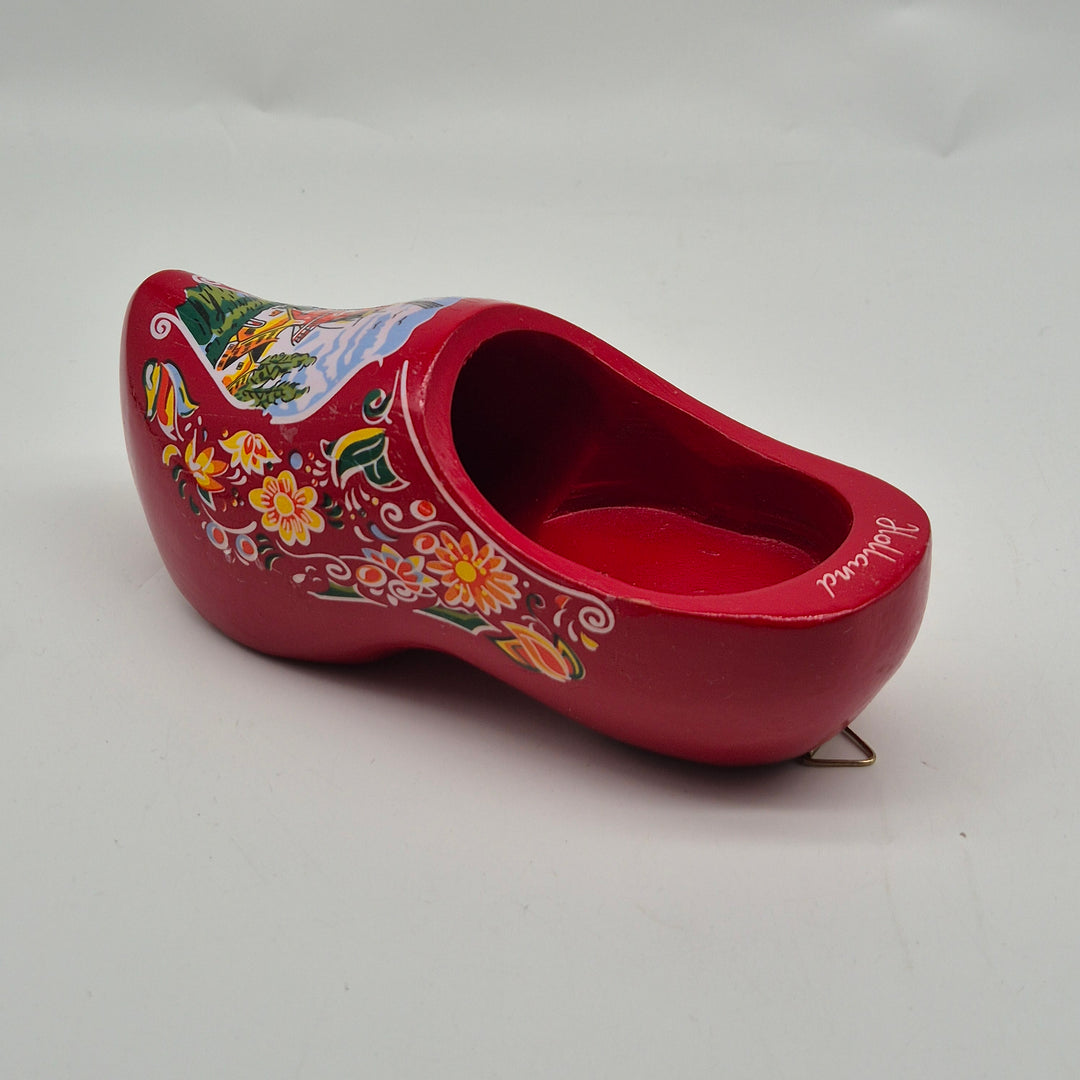 Färgglad retro nederländsk träsko i trä