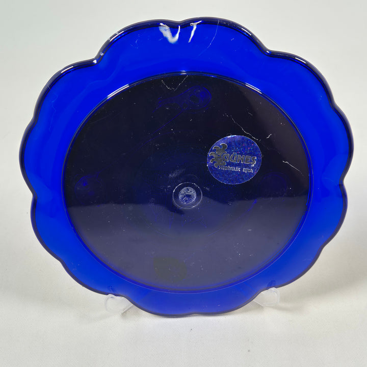 Dekorativ retro tallrik med historisk illustration