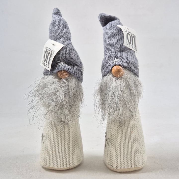 Julnisse i stickad design – grå & vit (ON Interiör Design)