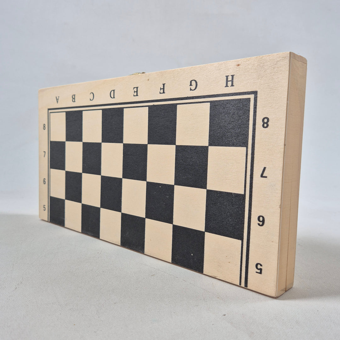 Vintage hopfällbar schackbräda i trä