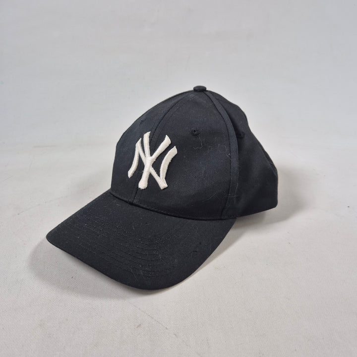 Klassisk New York Yankees keps i gott skick
