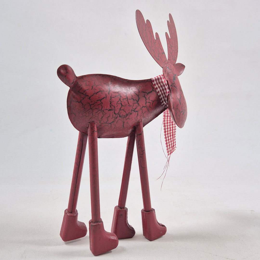 Retro älgfigur i metall med röd finish