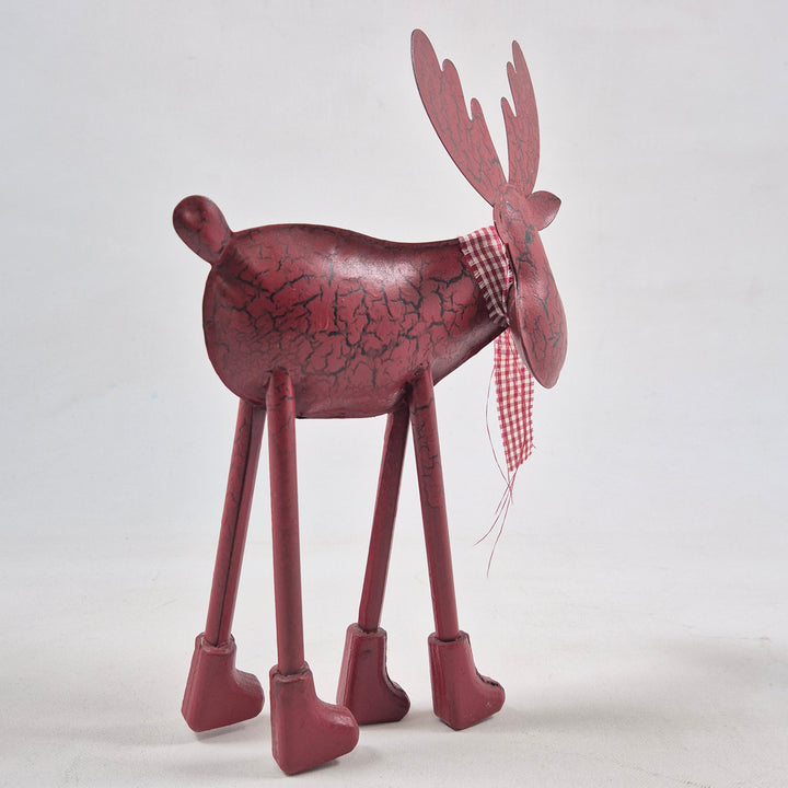 Retro älgfigur i metall med röd finish