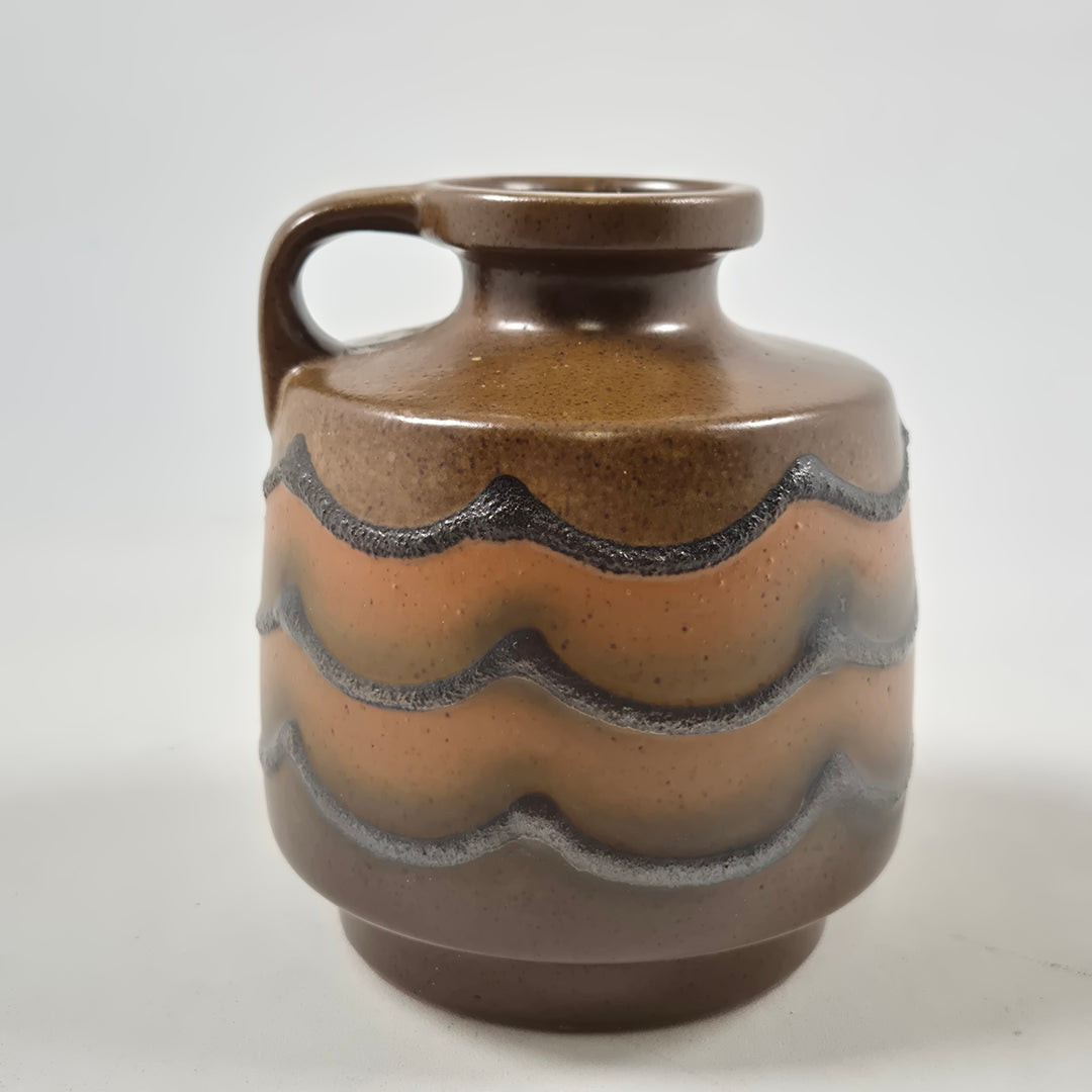 Retro keramikvas med handtag