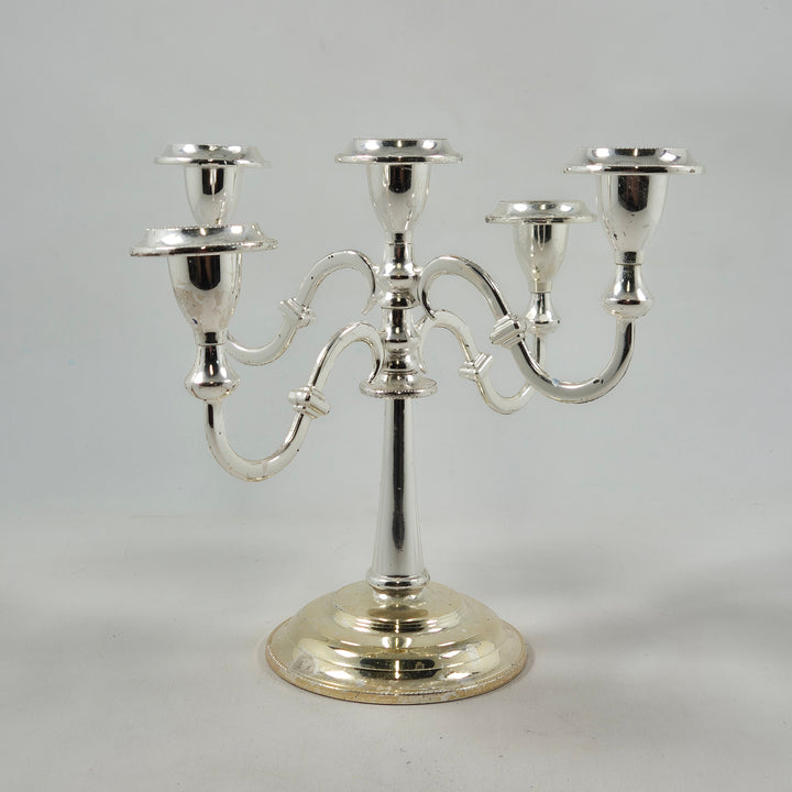 Klassisk silverljuskrona retro metalldesign