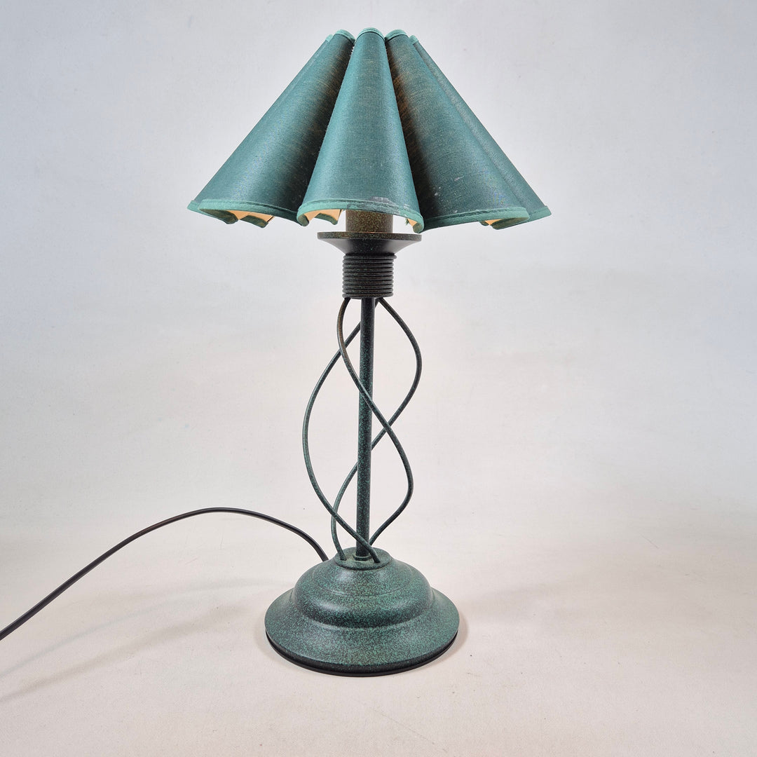 Retro bordslampa med art deco-design