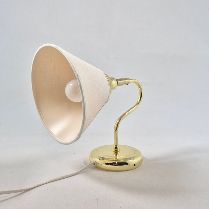 Elegant retro bordslampa från IKEA i guld