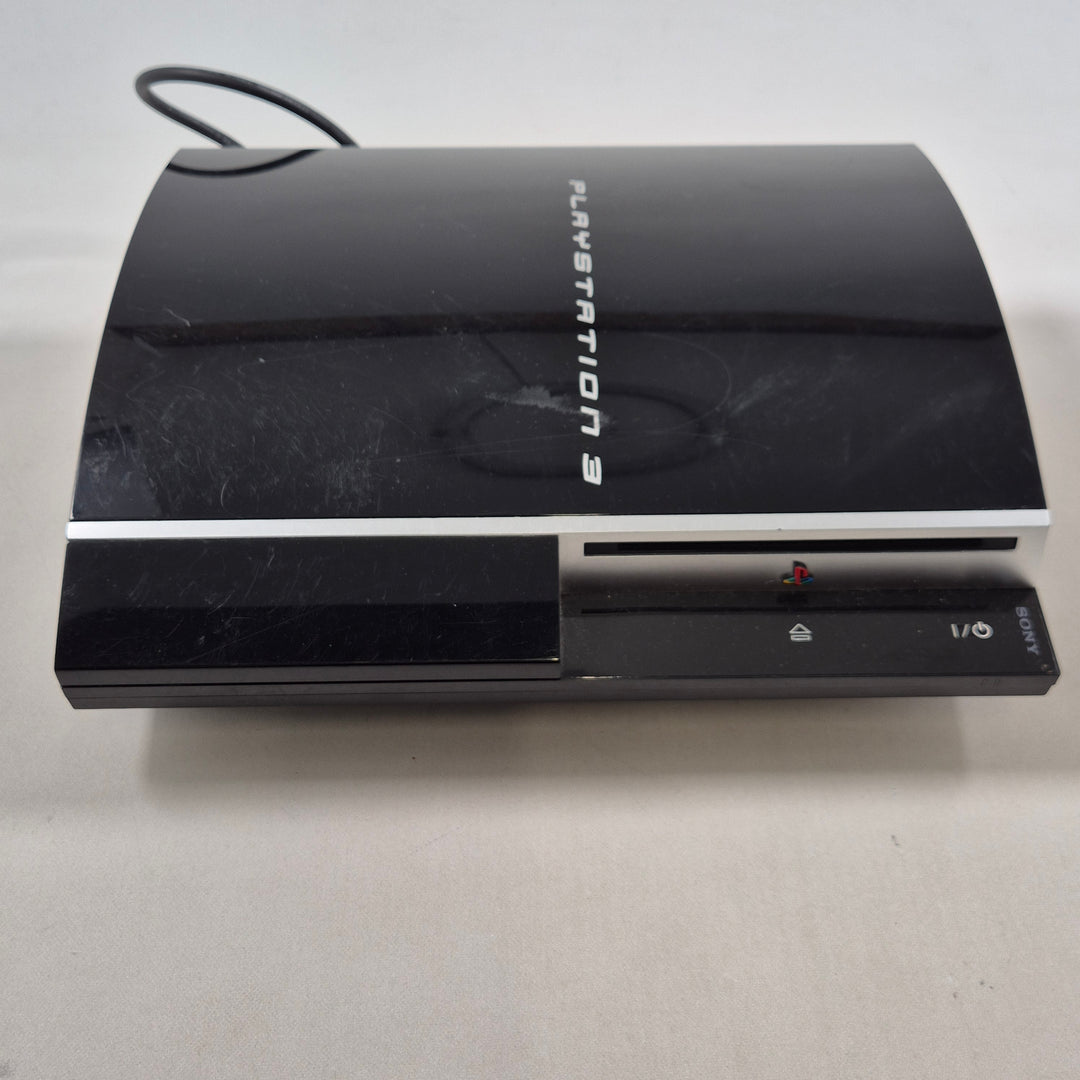 Retro PlayStation 3-konsol i mycket gott skick