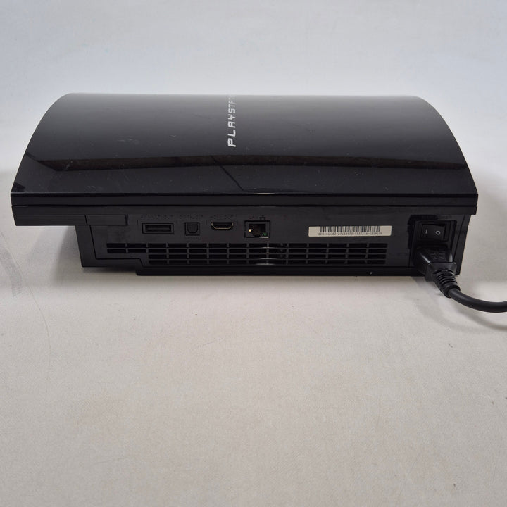 Retro PlayStation 3-konsol i mycket gott skick