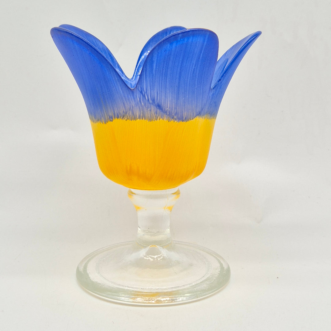 Handblåst glasvas med blågul design