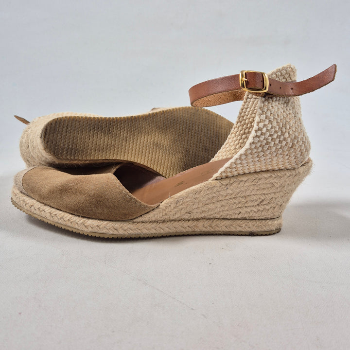 Beige mocka espadrillers från Anvesa storlek 39