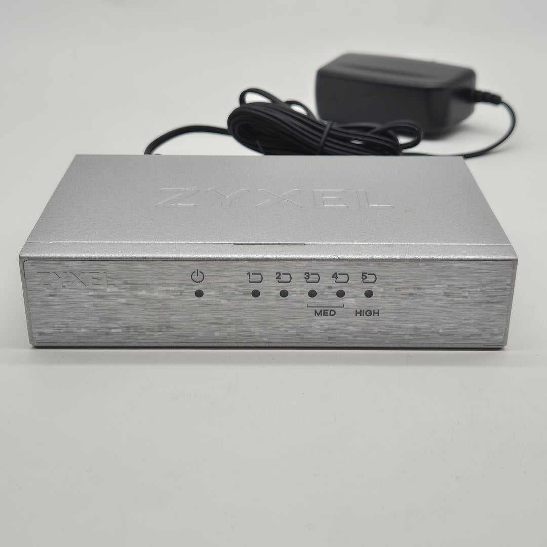 Zyxel Gigabit Switch 5-Portar Begagnad