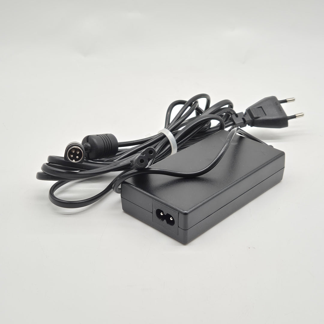 LaCie nätadapter i gott skick