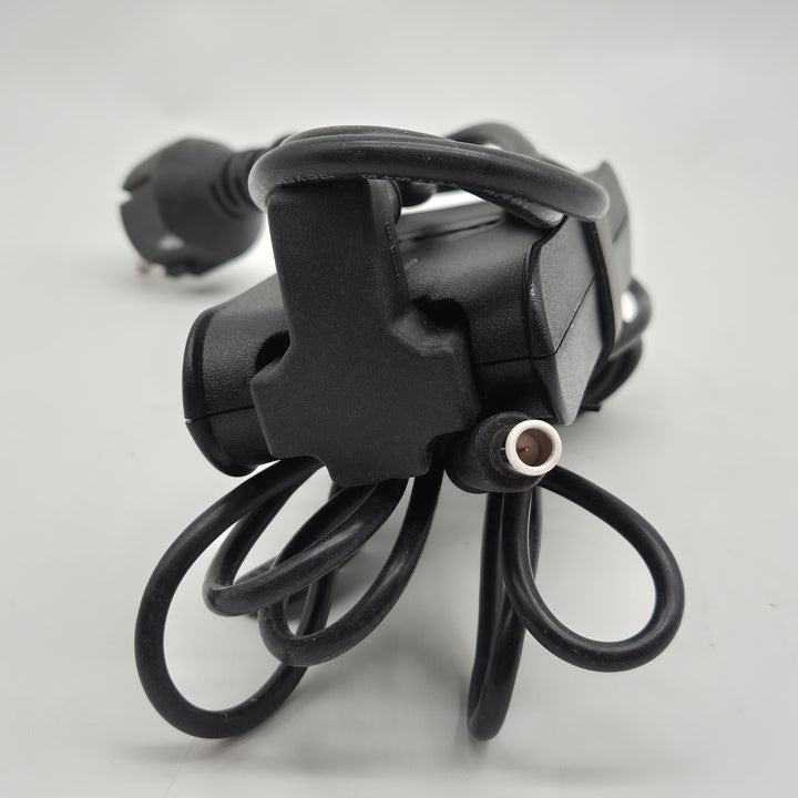 Dell nätadapter 65W i mycket gott skick