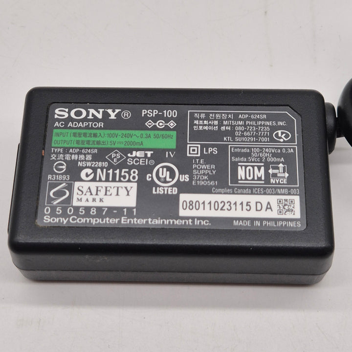 Sony AC-adapter PSP-100 i gott skick
