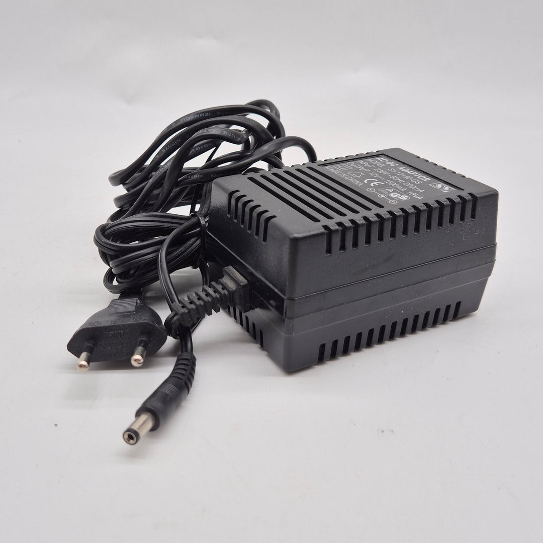 Begagnad Nätadapter SY 12V 1500mA