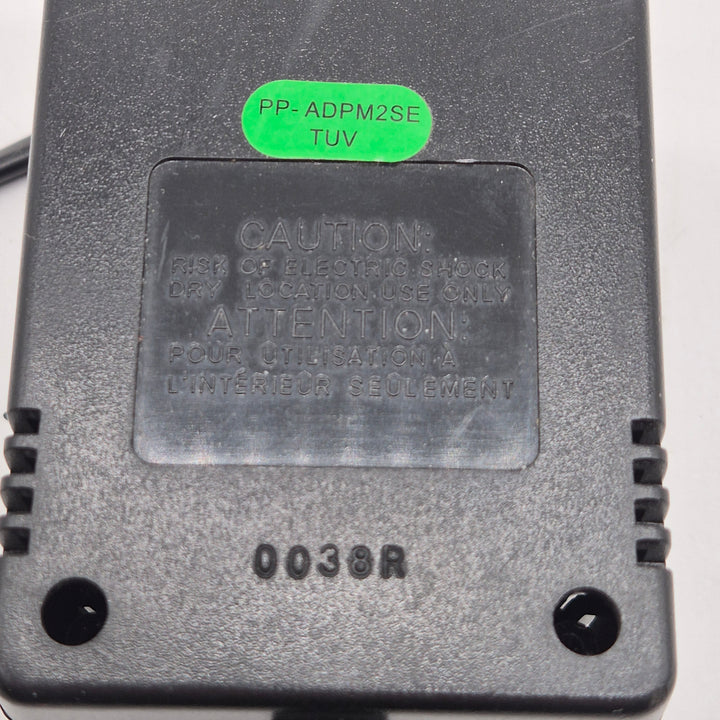 OBH Nordica nätadapter hållbar och effektiv