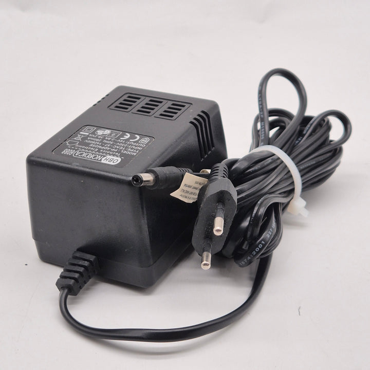 OBH Nordica nätadapter hållbar och effektiv