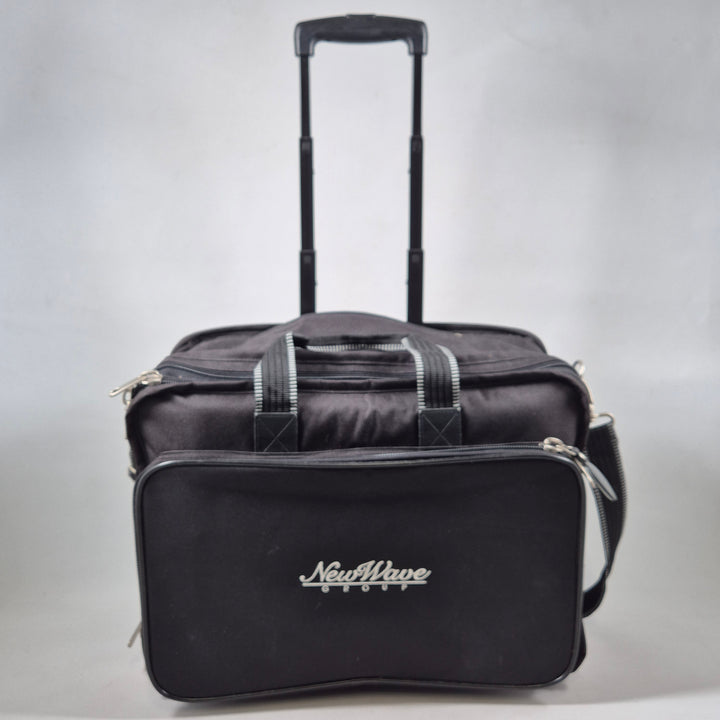 Elegant och Slitstark Rullväska från NewWave Group