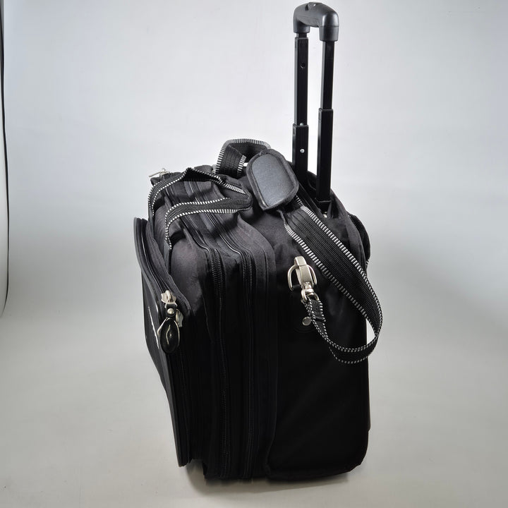 Elegant och Slitstark Rullväska från NewWave Group