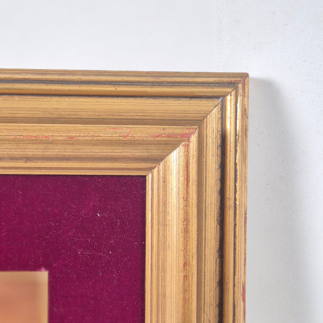 Klassisk landskapstavla i elegant guldram