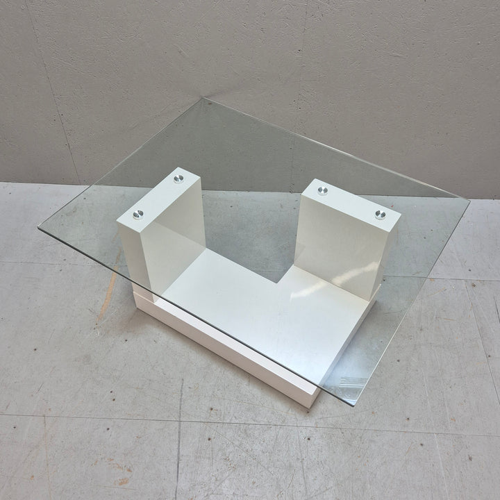Modernt soffbord i glas och vit MDF