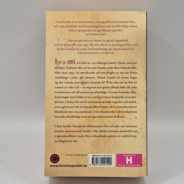 Roman "Glas och aska" av Syrehn Tomasèvic