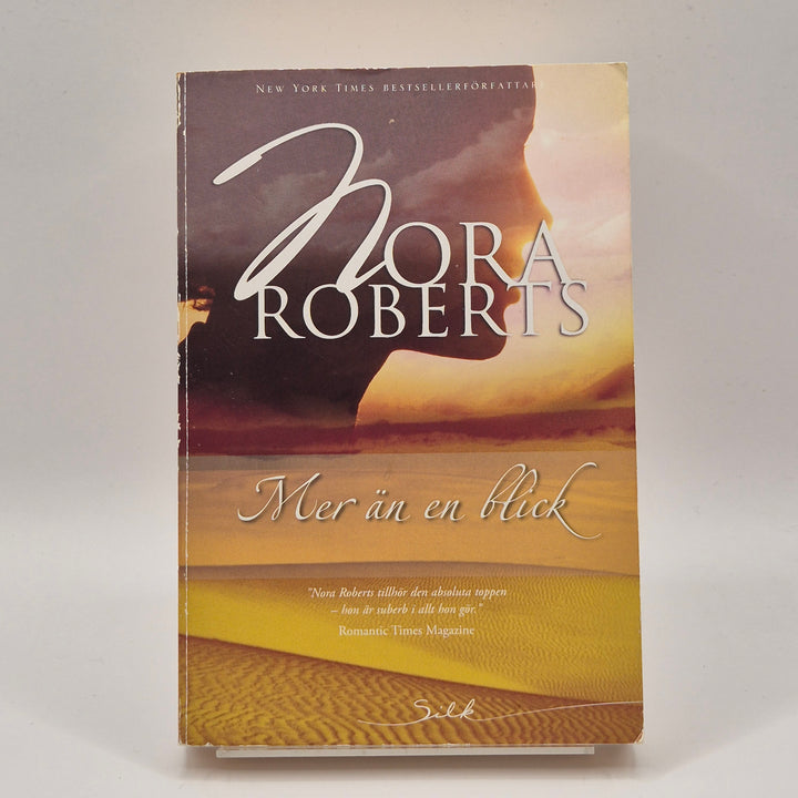 "Nora Roberts romancebok Mer än en blick"