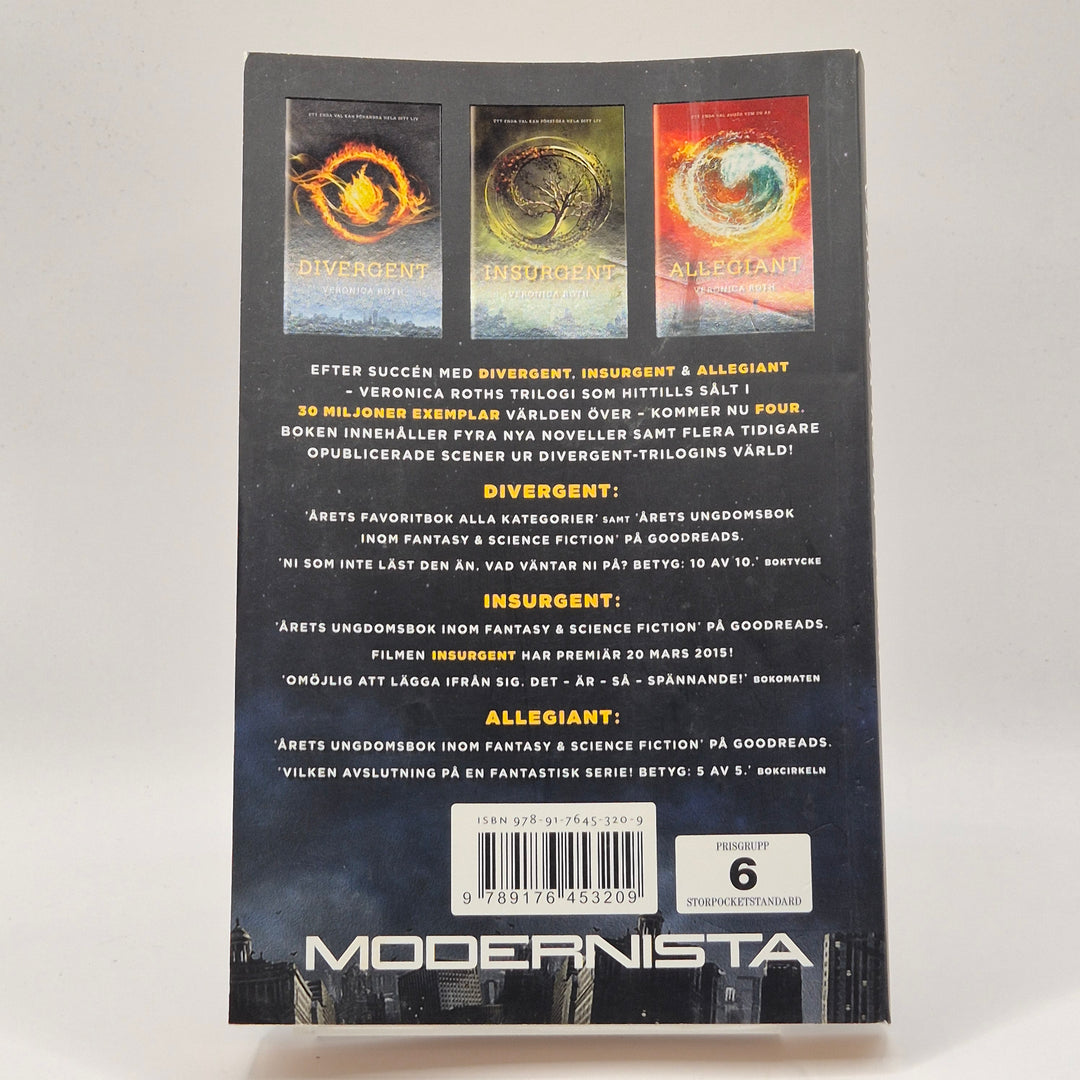 FOUR av Veronica Roth Begagnad Bok