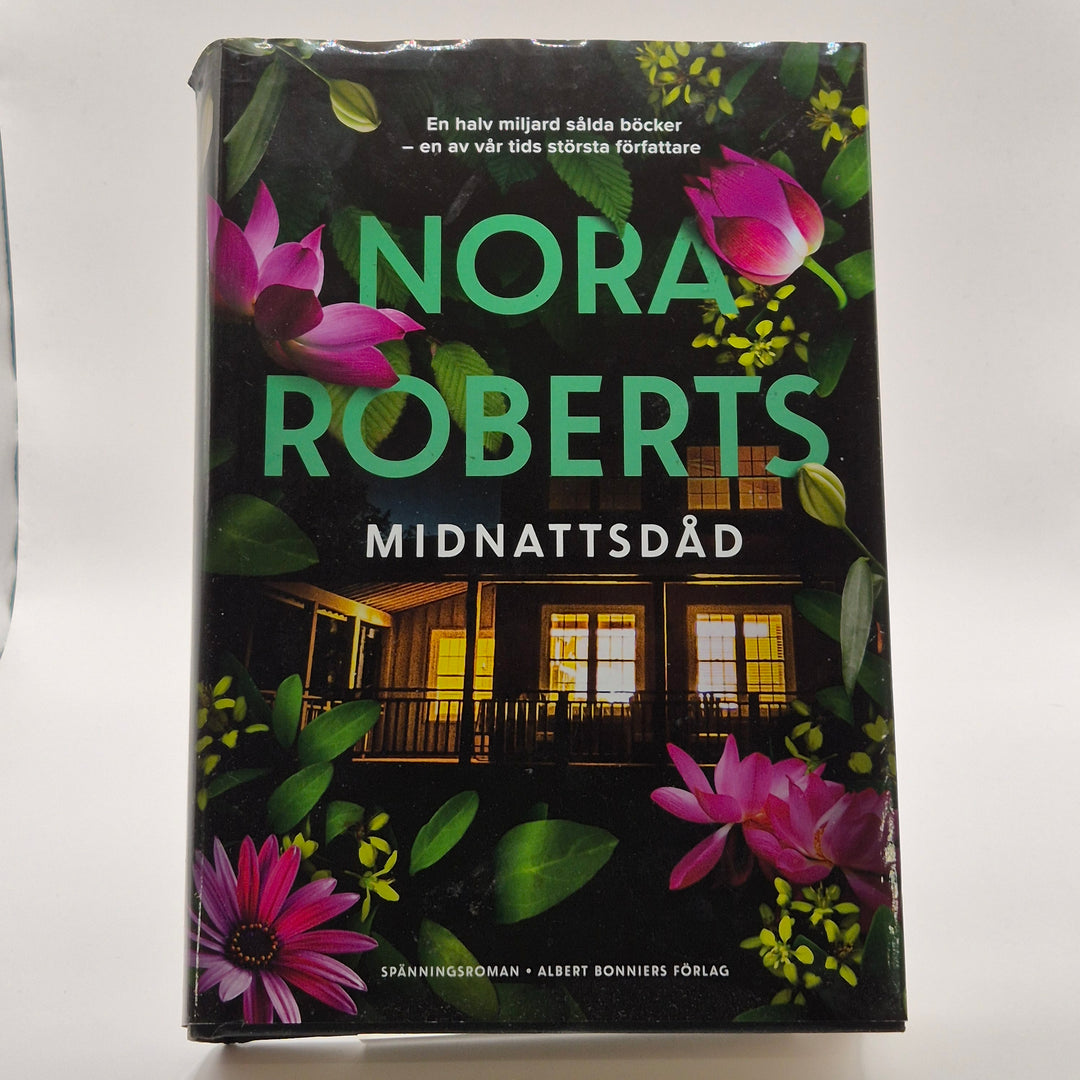 Midnattsdåd Nora Roberts Bok Begagnad