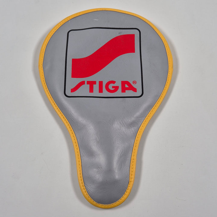 Retro bordtennisracket i trä från Stiga