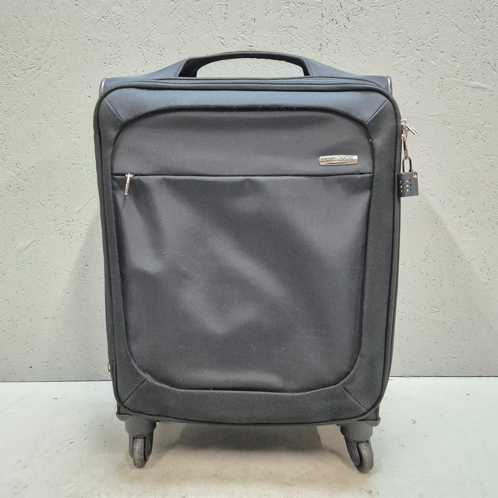 Samsonite Resväska Elegant och Hållbar i Polyester