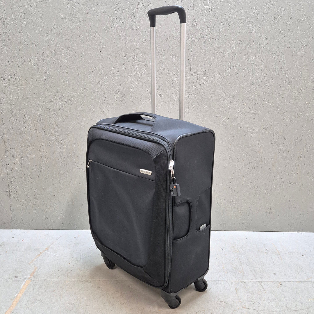 Samsonite Resväska Elegant och Hållbar i Polyester
